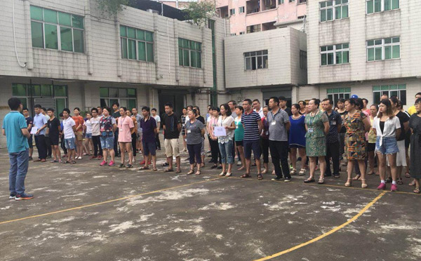 智彤印刷廠:消防安全演練,防患于未“燃” 智彤印刷廠:消防安全演練,防患于未“燃”